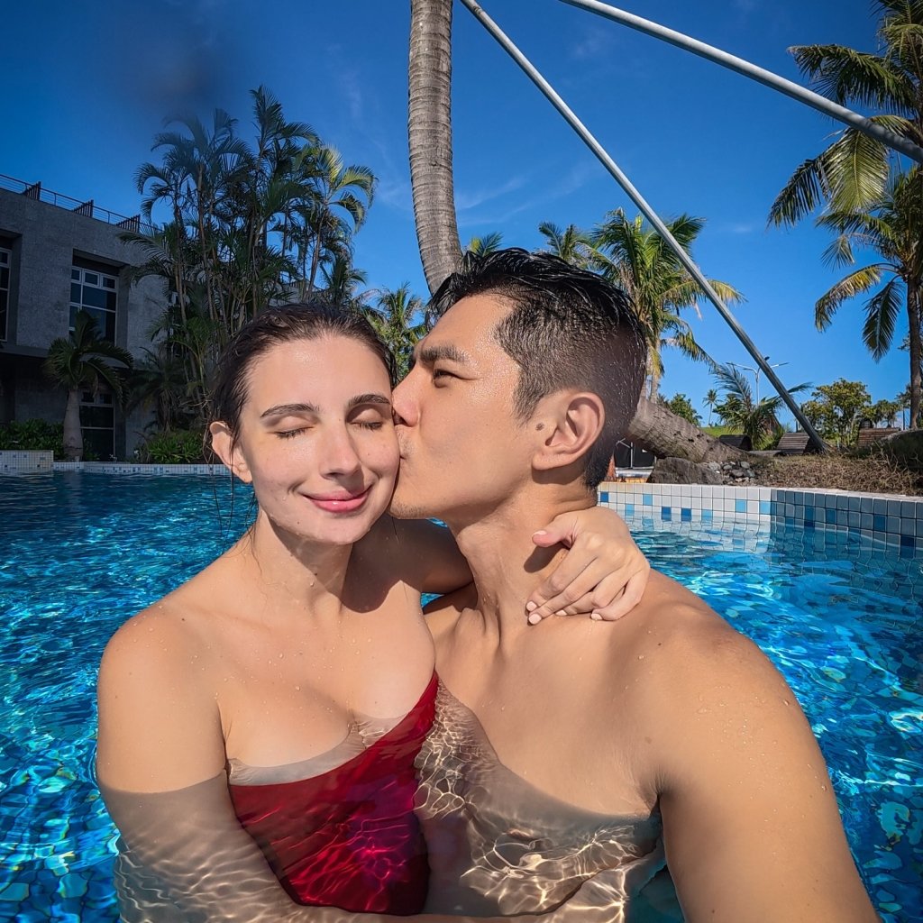 祖雄、佳娜《姊妹亮起來》揭跨國育兒觀！迎接二寶小男孩期待「坐月子」