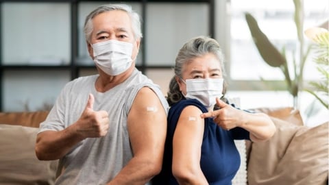 流感拉警報!染疫首月心梗風險飆4倍,長者更危險?國際指引建議:接種免疫加強型疫苗