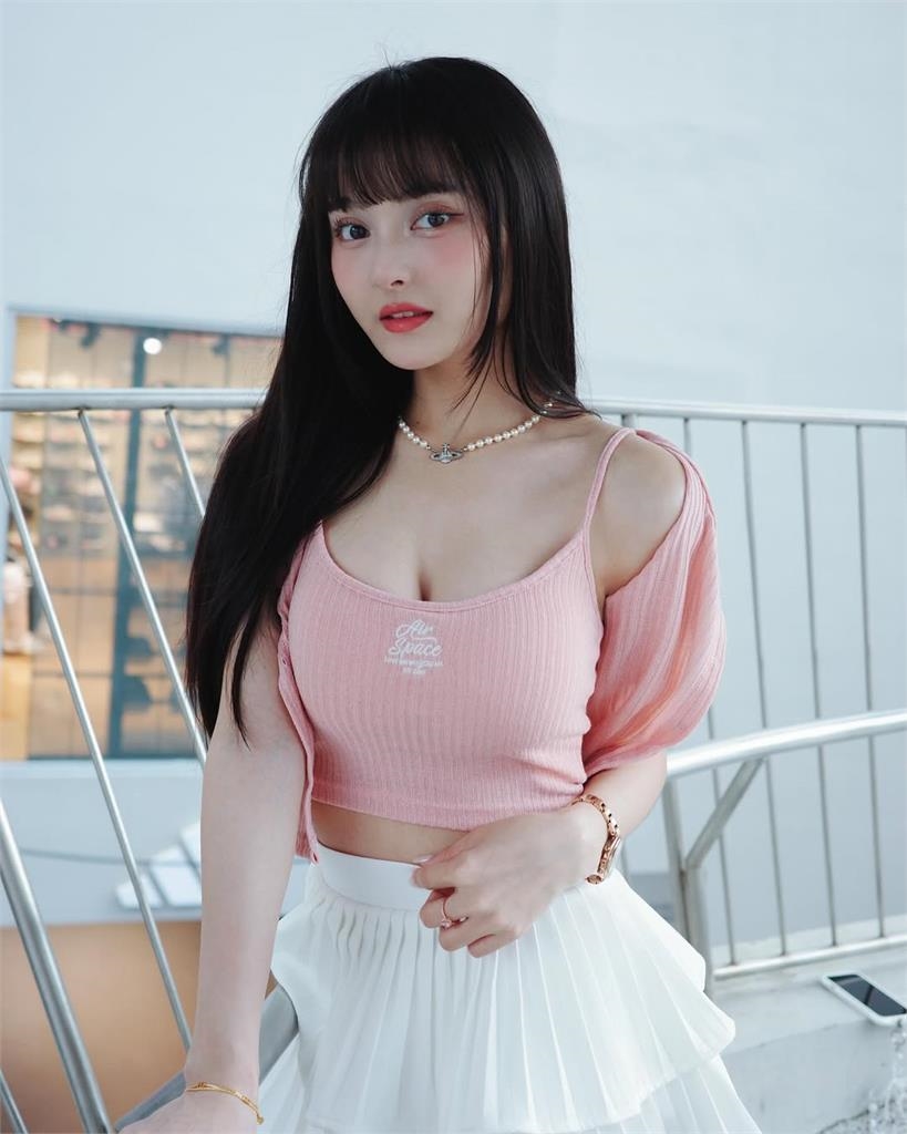 髮香來尬聊(圖影)／聽爸一席話踏上應援之路！「富邦張韶涵」卡洛琳大展歌喉收割琳魂