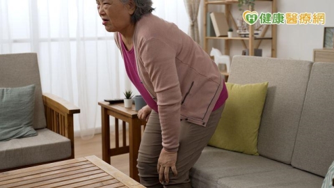 肌少症增跌倒骨折風險 7 倍 逆轉關鍵在「阻力訓練」