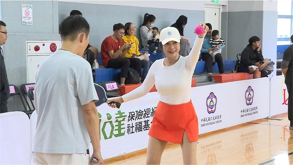 匹克球風靡全球!陳美鳳揪18組藝人打公益賽 為花蓮光復募款