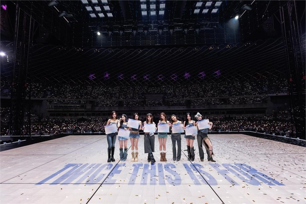 昔檢舉「台獨」害慘TWICE！子瑜熬10年「回台開唱」黃安PO文：依然綠油油