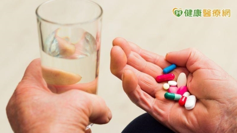 洗腎還要吃藥嗎?高榮研究揭:自行停藥死亡風險激增