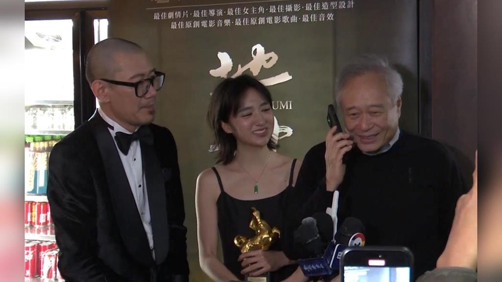 「電話另一頭哭慘」范冰冰摘金馬影后　「6天前就拿到簽證」未出席原因曝光！