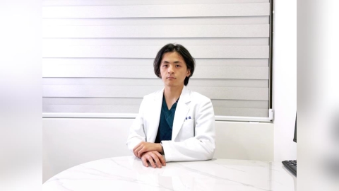 【有影】刷牙還是黃？醫師揭牙齒外因性染色關鍵　噴砂美白成解方