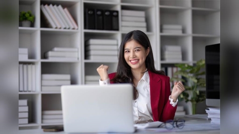宇宙在偷偷幫妳!好好注意這6個信號 出現1個就代表在走上坡