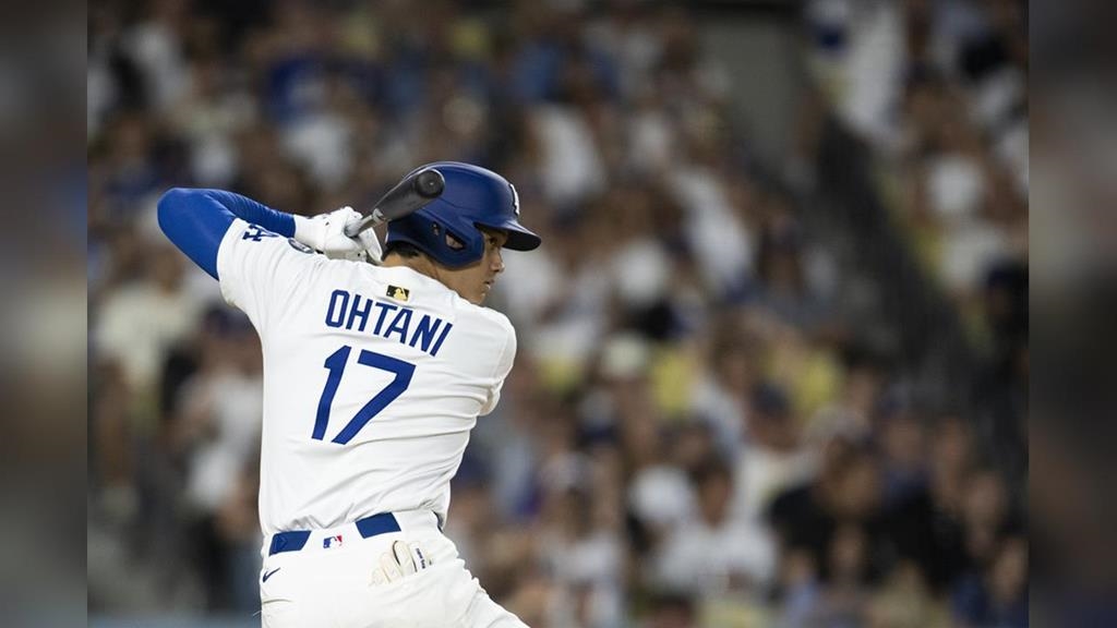 MLB(影)／大谷翔平50轟50盜球季球棒拍賣創紀錄！9百多萬台幣成交