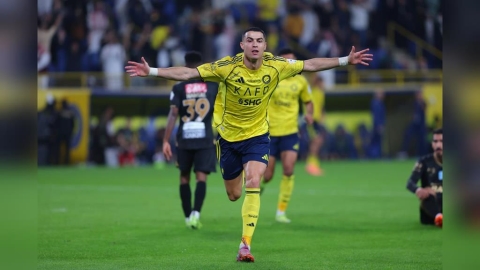 足球(影)／40歲C羅依然神勇無比！演出「倒掛金鉤」破網幫助艾納斯獲勝