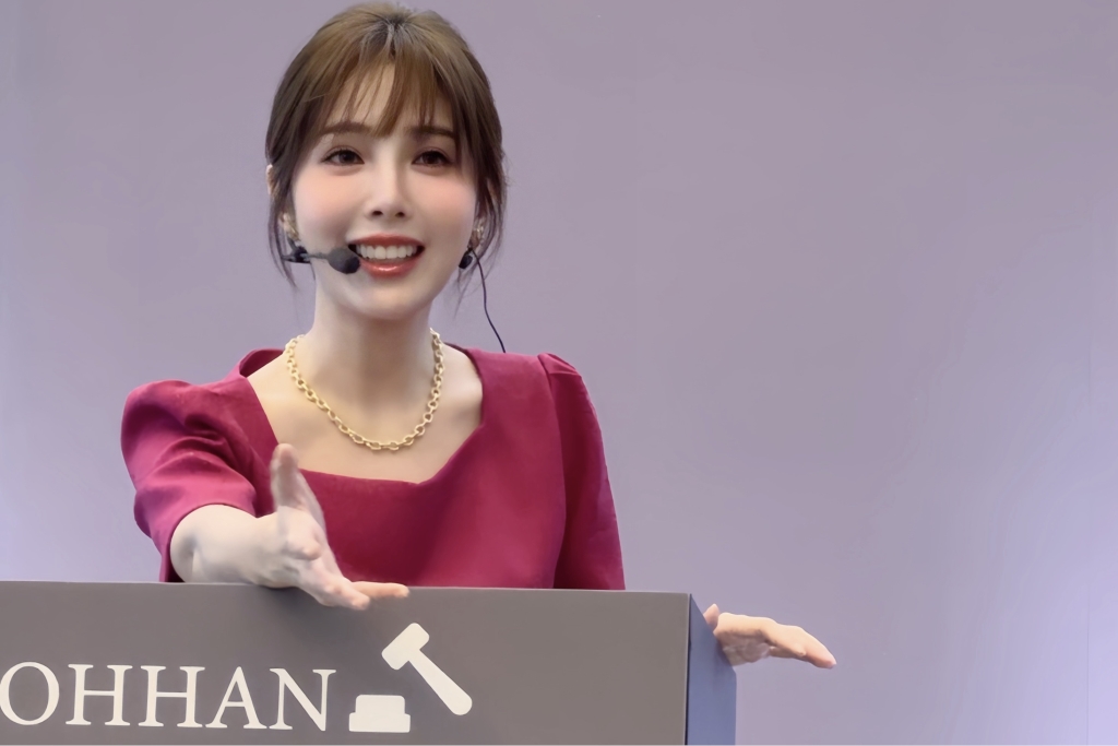 前新聞主播轉戰演藝圈！ 跨界有成再迎新身分 曝「5分鐘飆440萬」超猛經歷