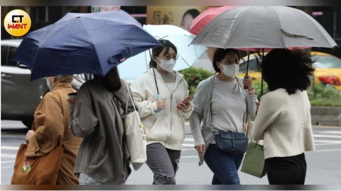 今越晚越冷！一週2小波東北季風　明天氣穩定週四轉雨天