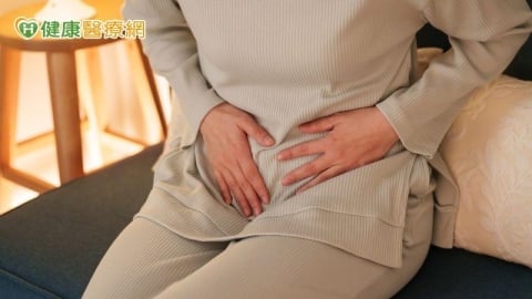 7公分子宮肌瘤免腹部開刀!醫揭「微創+自然孔手術」縮短恢復期