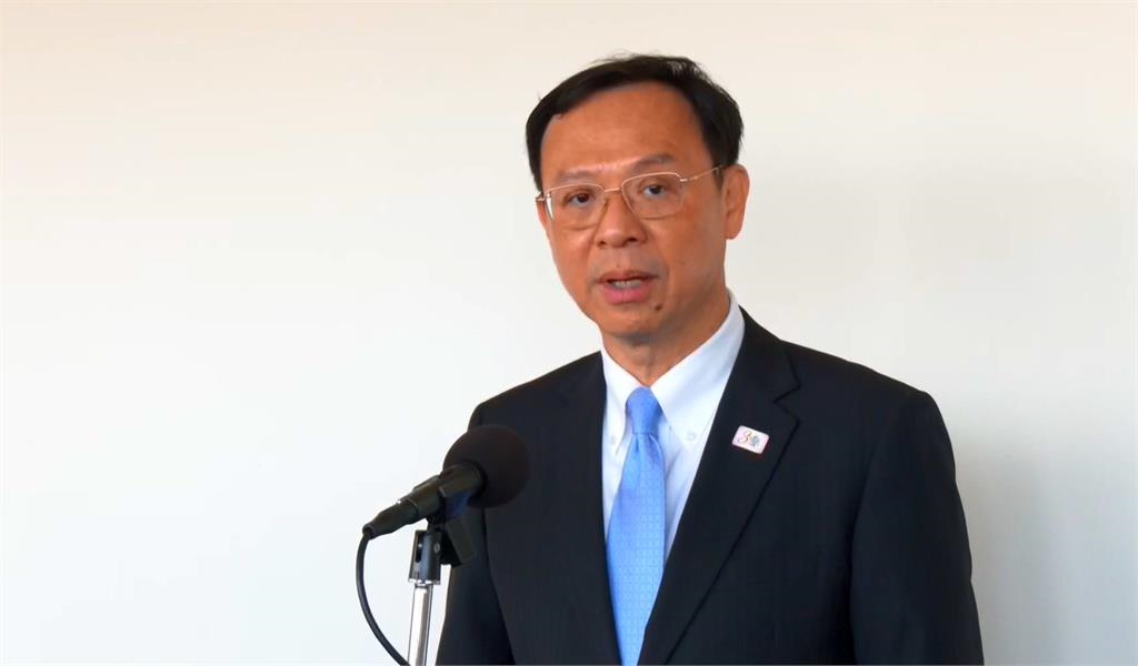 防堵蘇丹紅化妝品入侵 石崇良:擬納後市場查驗項目