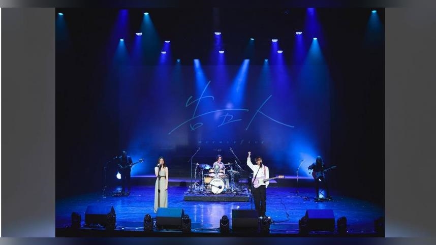 告五人首登高雄世運　1200萬收入全數捐出