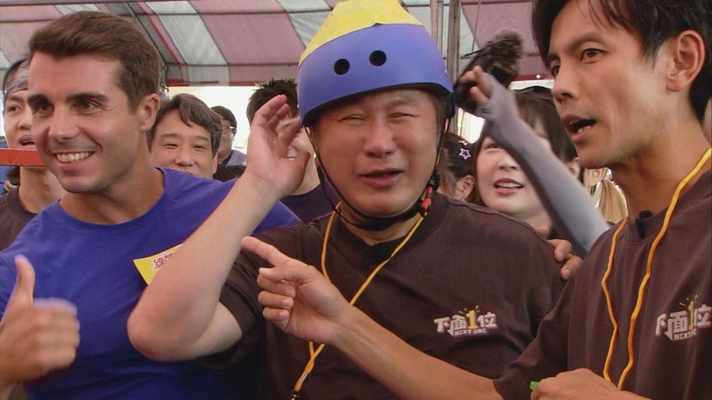 胡瓜「嫌棄藝人」玩遊戲嘆沒得選！ 找觀眾代打喊「正式出道」全場錯愕