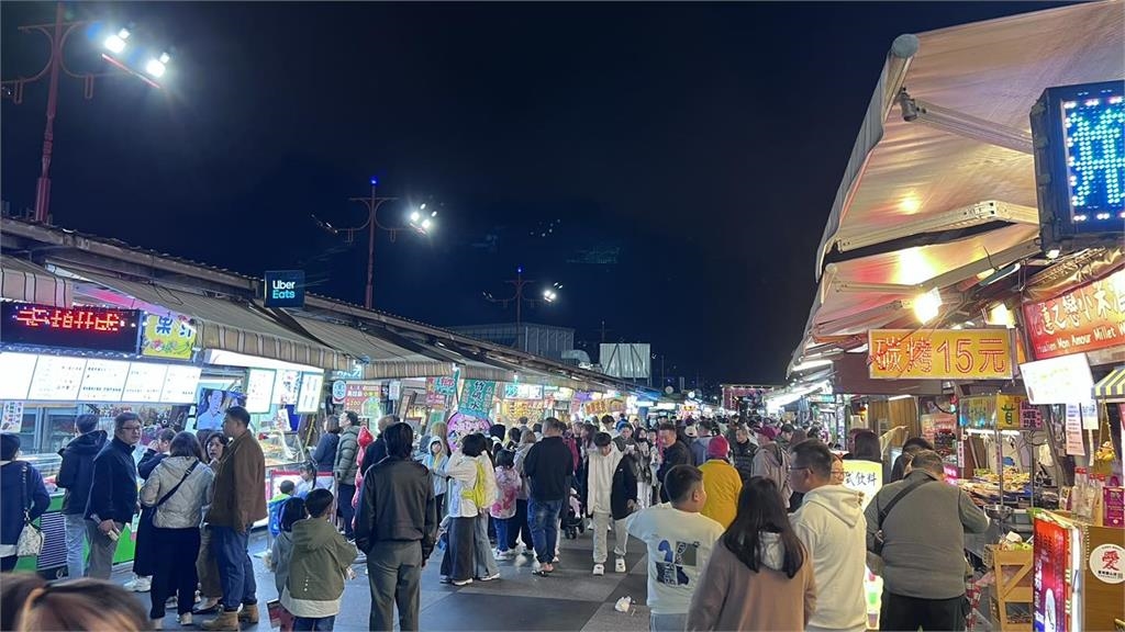 5星金賞夜市竟是這間!擠下士林、逢甲成「全台唯一」遊客讚:不會坑人