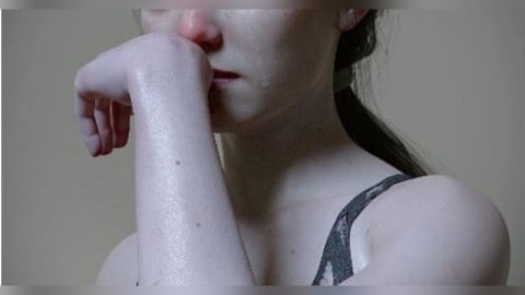 少女遭職軍「口交、無套射精」老師翻出避孕藥　男子噁回：不認識