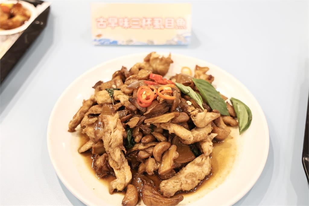 黃偉哲攜手南科推廣台南漁產 虱目魚、鮮蚵有望進入園區團膳