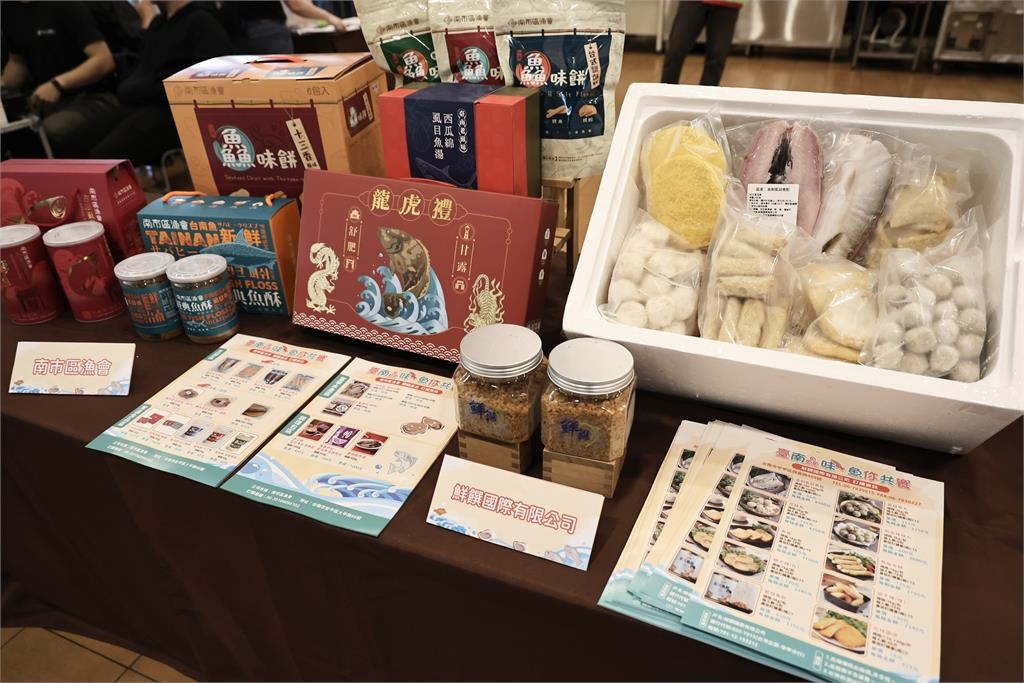 黃偉哲攜手南科推廣台南漁產 虱目魚、鮮蚵有望進入園區團膳