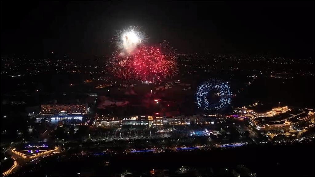 2026跨年會視覺饗宴 中部摩天輪煙火秀大車拚