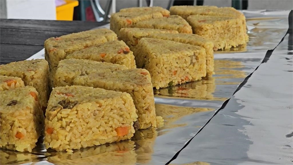 快新聞／台日友好！光復鄉災後復舊中　日311前災民飯糰謝恩