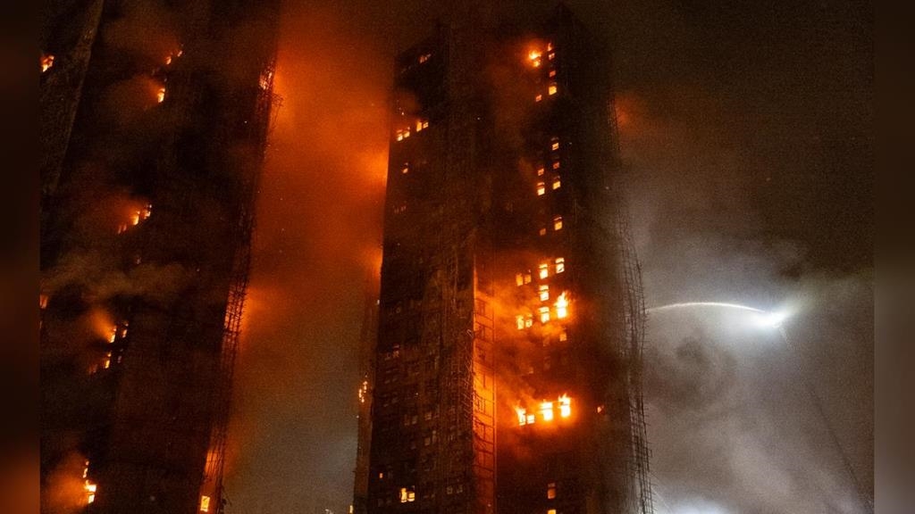 香港大火／128人喪命…中國網紅竟稱：先拍下來再說！遭炎上急道歉又刪文