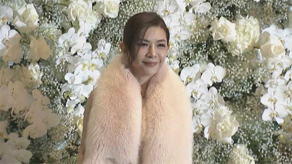 快新聞／陳美鳳澄清與邱澤緋聞　張清芳盛裝出席婚宴