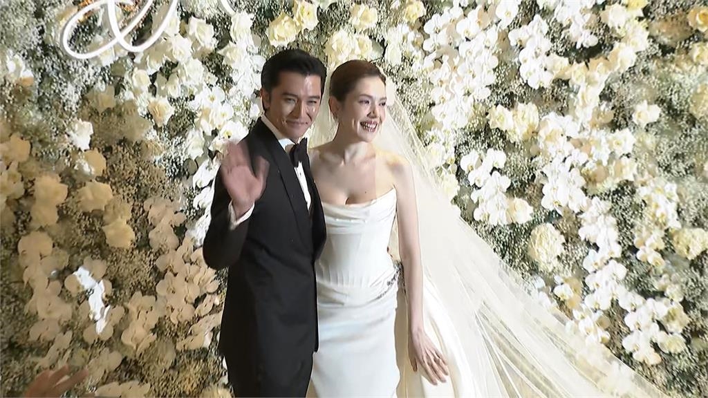 眾星雲集!許瑋甯邱澤補辦喜宴 大方分享彩排趣事、談蜜月計畫