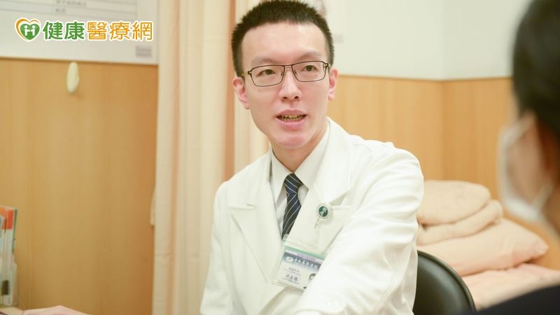 食道癌合併下咽癌 微創食道切除術免永久氣切