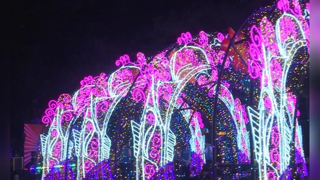 「礁溪溫泉燈花季」熱鬧開幕　夜景絢麗又浪漫