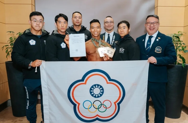 台灣之光!劉明毅世界健美錦標賽「摘雙金」 PO文曬金牌:結婚週年最好禮物