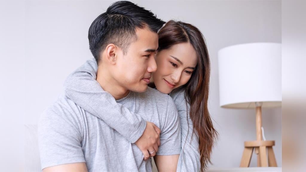 愛在心裡口難開！8句男生不敢說 卻超想讓另一半知道的真心話