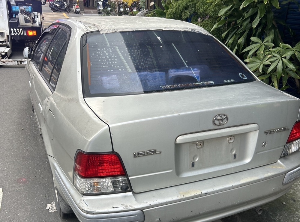 新制已上路 未懸掛牌照車輛停占道路最高罰3萬6000元 2 cnews204251201a10