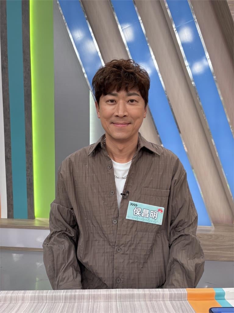 懷孕也躲不掉！呂文婉曝「雜誌社全是老菸槍」