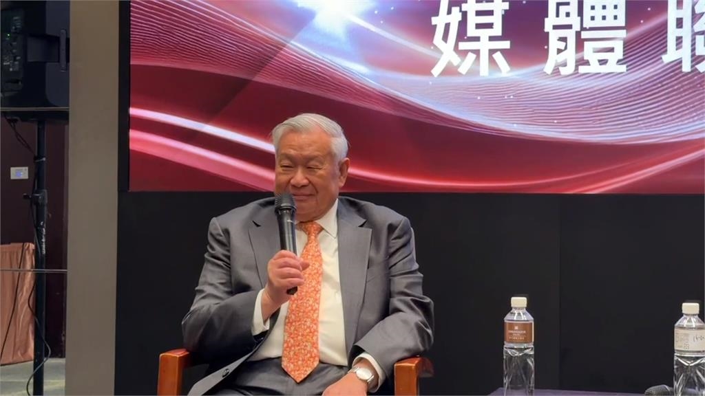 吳敏求奪潘文淵獎! 半導體傳奇齊聚一堂 史欽泰提敬業條款「這樣說」