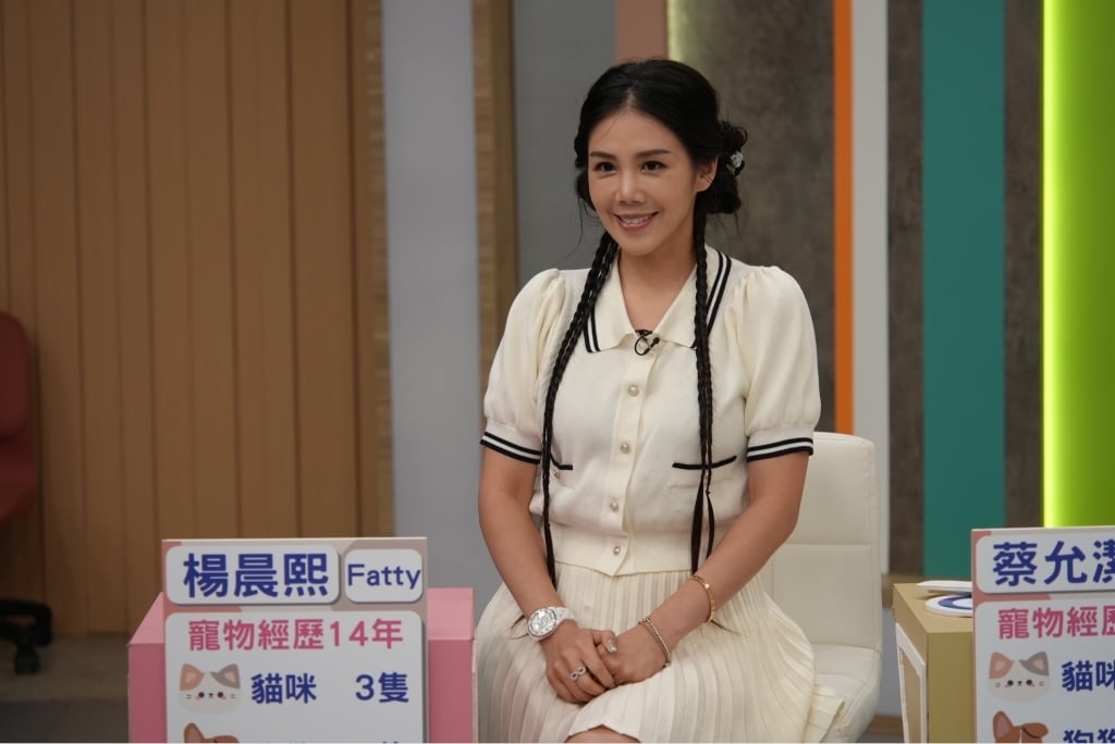 (影)／楊晨熙的狗狗是「皮膚富翁」 蔡允潔為了毛小孩以淚洗面？