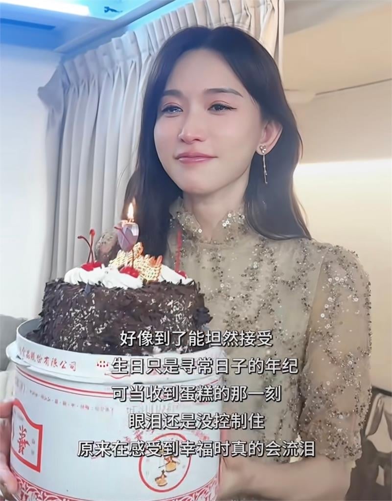 林志玲51歲生日哭了「感動曝願望」！網見「素顏凍齡」驚呼：還是美到發光
