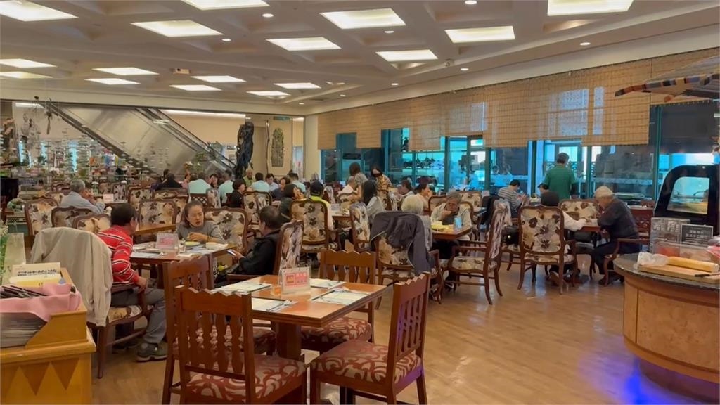 「生日住宿金」衝國旅！明年起每月抽千人、每人補助1200元