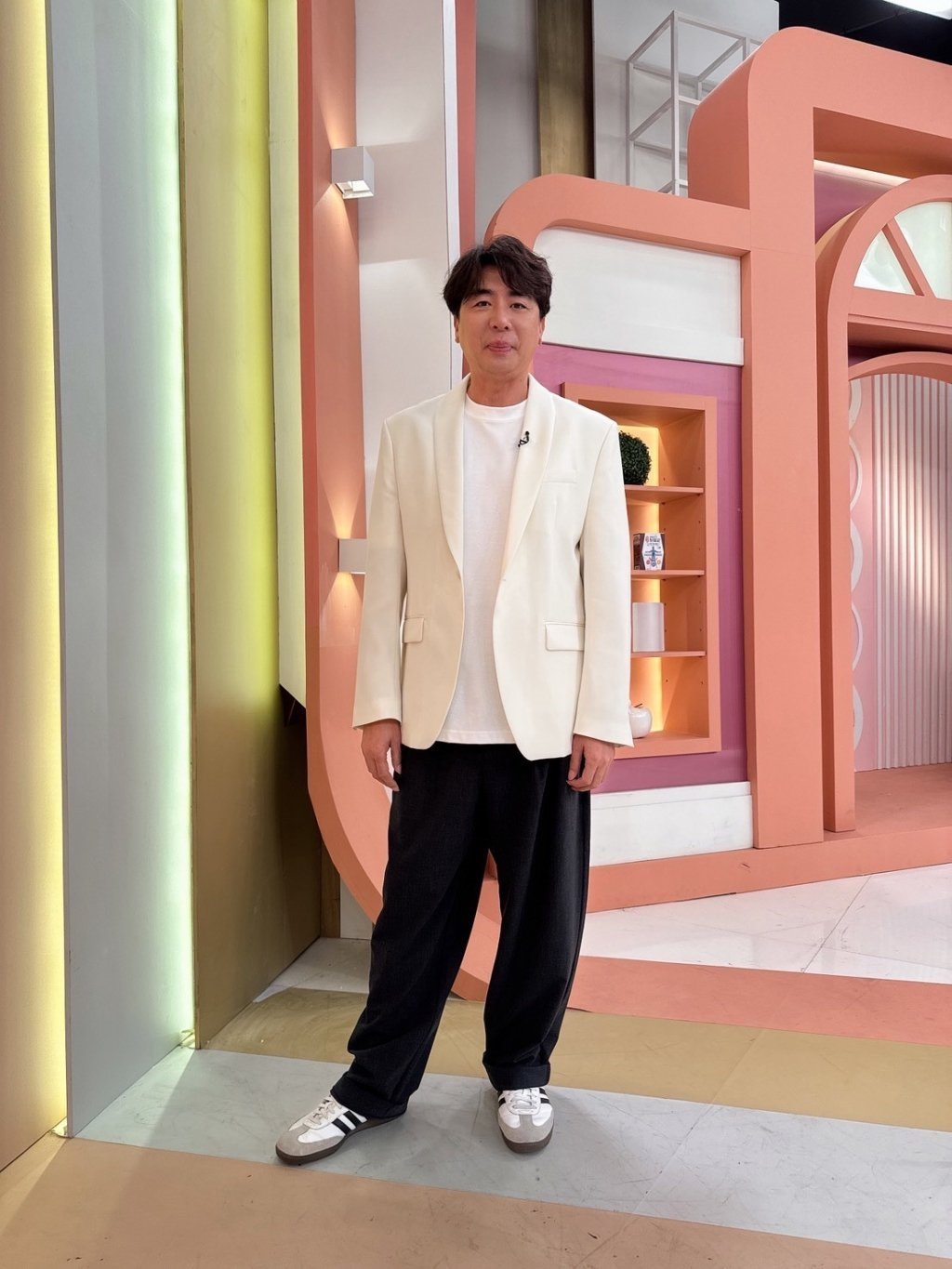 (影)／楊皓如老公牙痛堅不吃藥 假裝硬漢後果慘不忍睹？