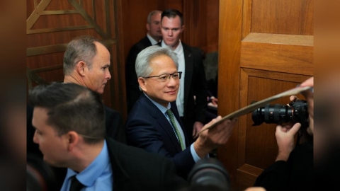 川普稱黃仁勳明白晶片出口管制立場　美國國會否決對中限制提案