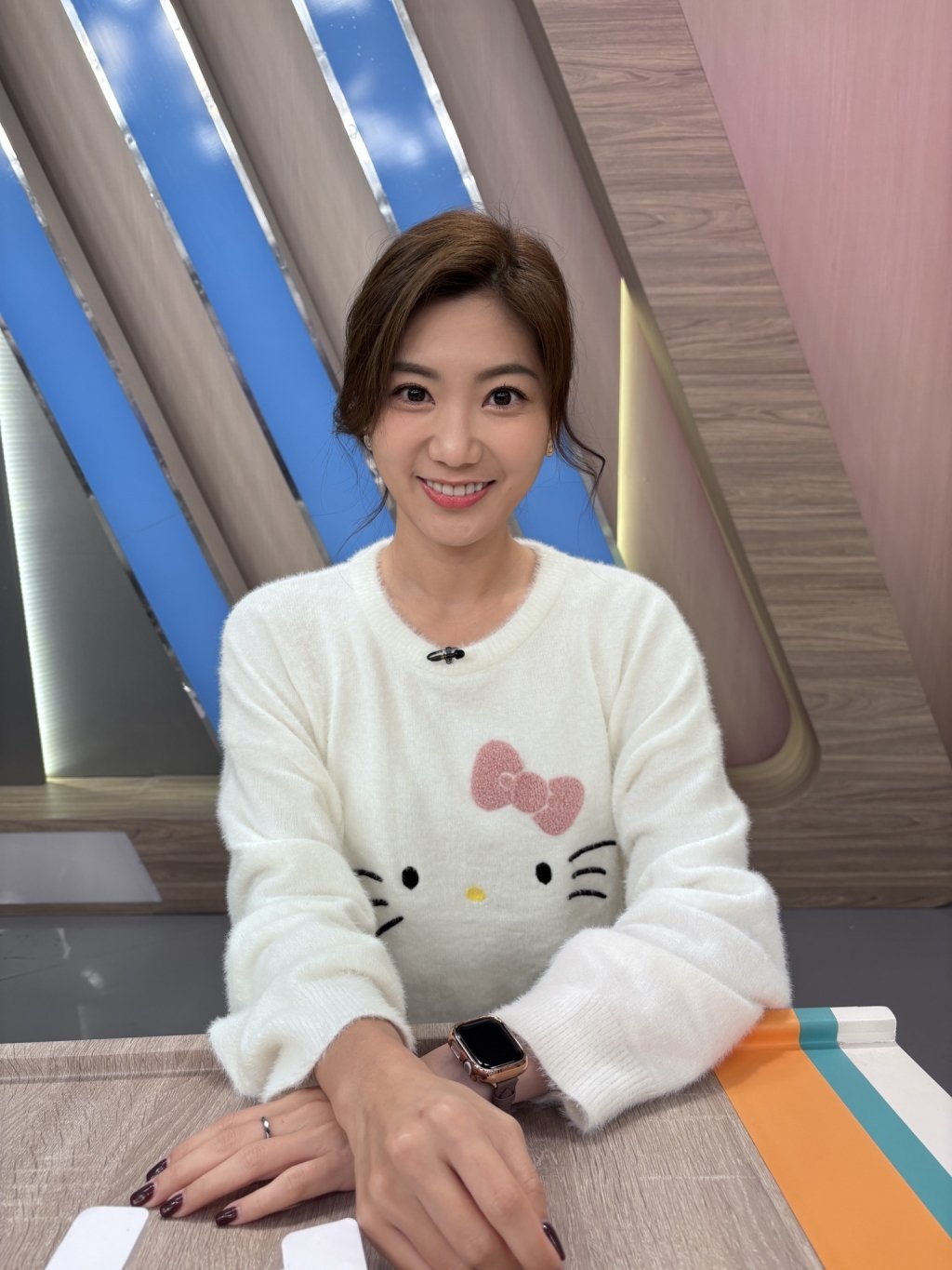 (影)/李新自認是「才女型」的釋壓者 琴棋書畫都會?