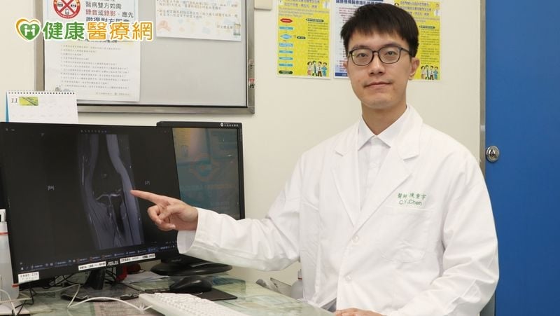 35歲會計師手肘痛3年!竟不是單純網球肘 微創手術助改善