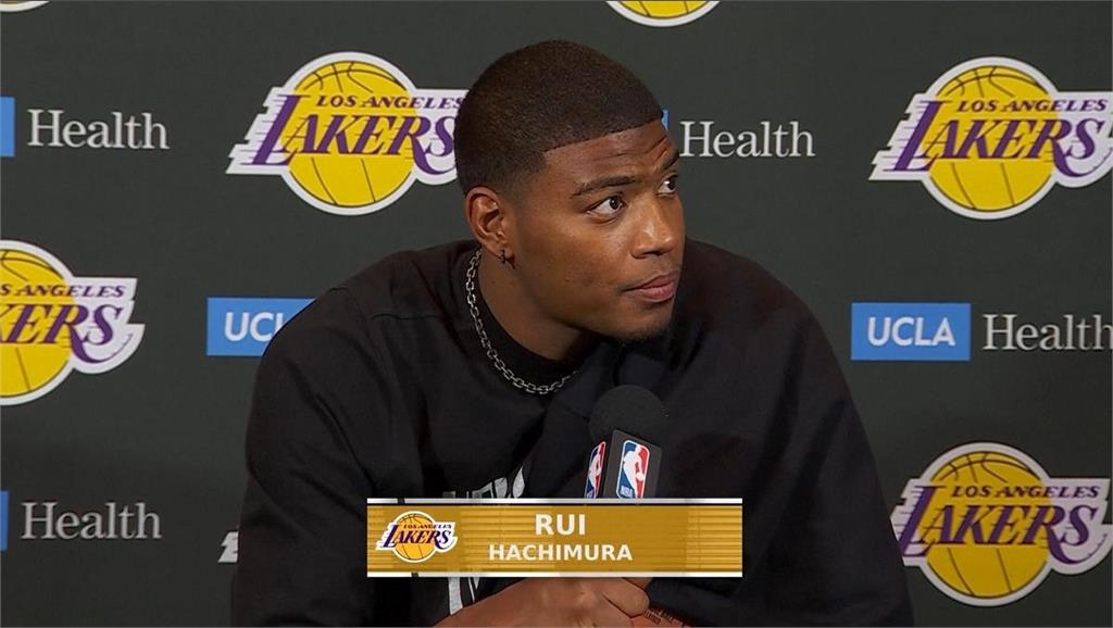 NBA(影)/我永遠都會做出正確的選擇!詹皇雖斷紀錄但賽後仍龍心大悅開心受訪