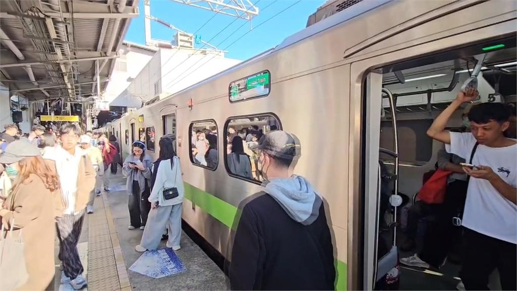 台鐵桃園-中壢突失去電力　採單線雙向通行班次大誤點