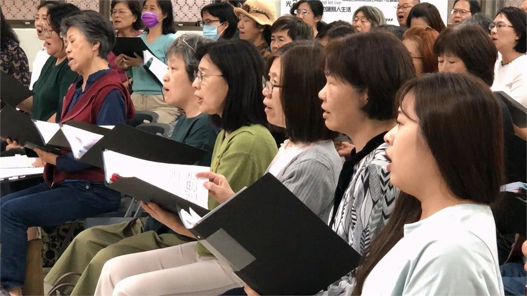 「愛與和平的頌讚」音樂會 台南YMCA歌聲療癒人心