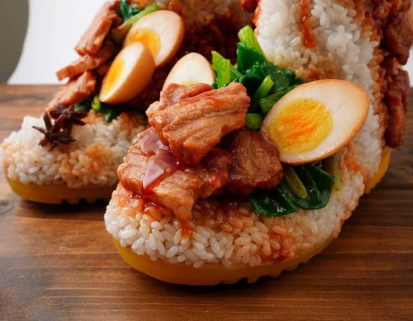 日本埼玉縣所澤市今年推出的「故鄉稅」回禮是滷肉飯靴。（圖／翻攝自日本故鄉稅網站「Furunavi」）