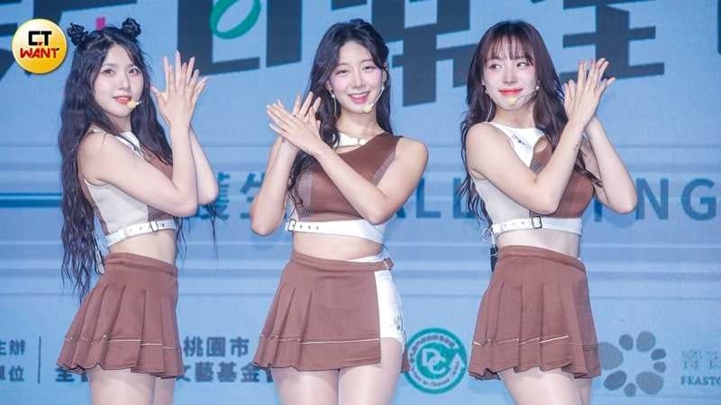 廉世彬(左起)、禹洙漢和河智媛於今年3月加入樂天女孩,被稱為「韓援三本柱」。(圖/本刊攝影組)