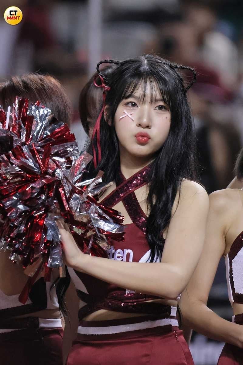 韓援三本柱最終僅廉世彬獲續留,據傳是因為球團內部考量「開源節流」。(圖/本刊攝影組)