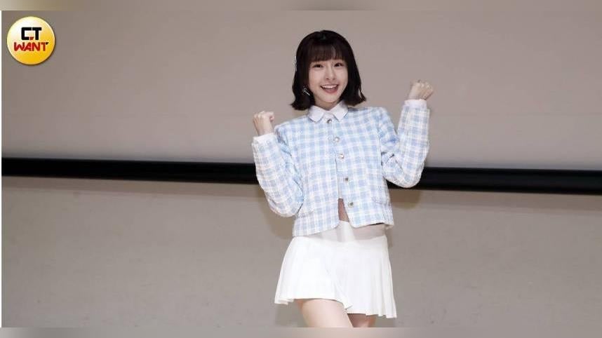 峮峮昔缺席《飢餓遊戲》錄影挨轟　製作單位突證實她畢業了！心酸真相曝