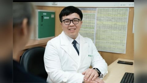 好疼！她手術後「肚臍突起」   疝氣腹壓差點阻礙當媽夢