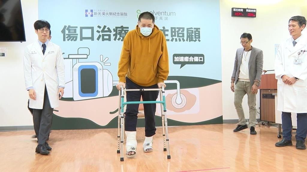 連環車禍雙側小腿"最嚴重骨折" 單親爸12次手術保住雙腳